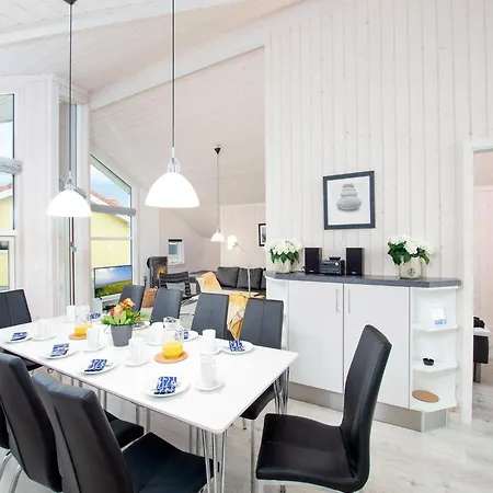 Luxus-kuestenaufenthalt Fuer 10 Personen Lejlighed *